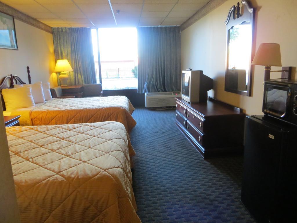 Eurotel Inn 梅特兰 外观 照片